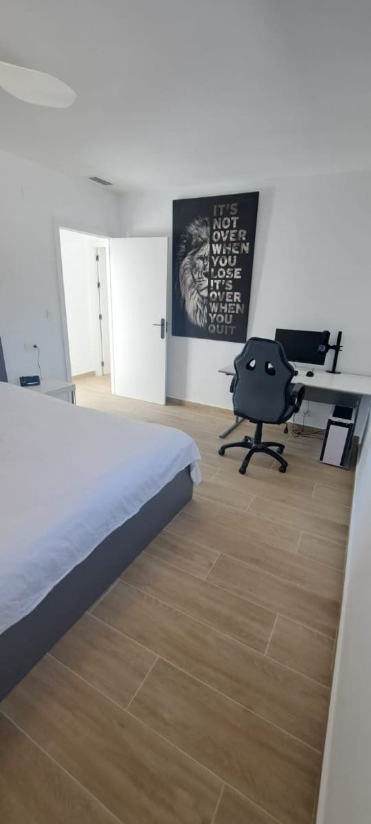 4 slaapkamer Finca/Landhuis te koop in Pinoso met zwembad - € 549.000 (Ref: 9409343)