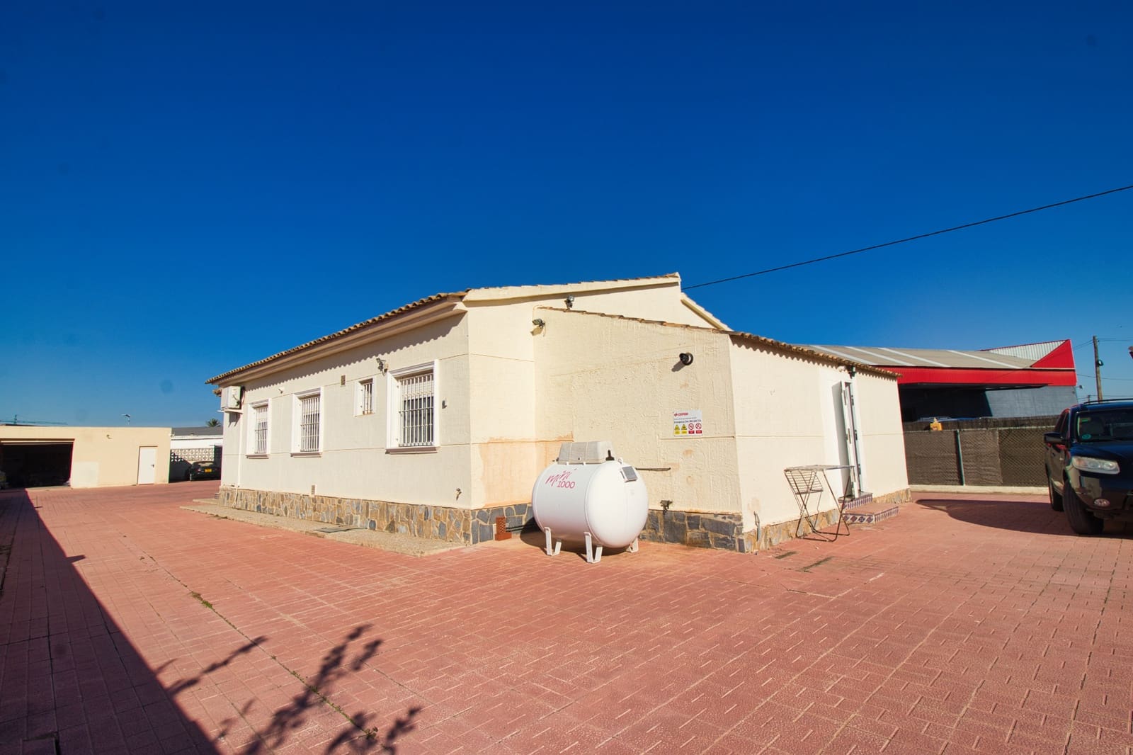 4 sypialnia Finka/Dom wiejski na sprzedaż w Dolores z basenem garażem - 275 000 € (Ref: 9409746)