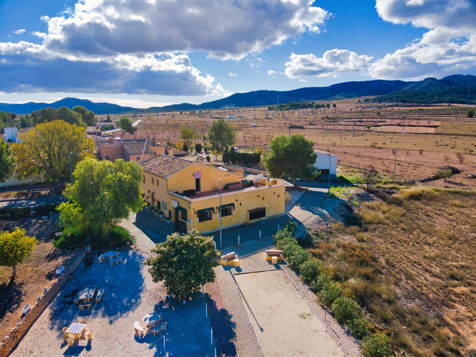 5 sovrum Finca/Hus på landet till salu i Abanilla med pool garage - 395 000 € (Ref: 9414920)