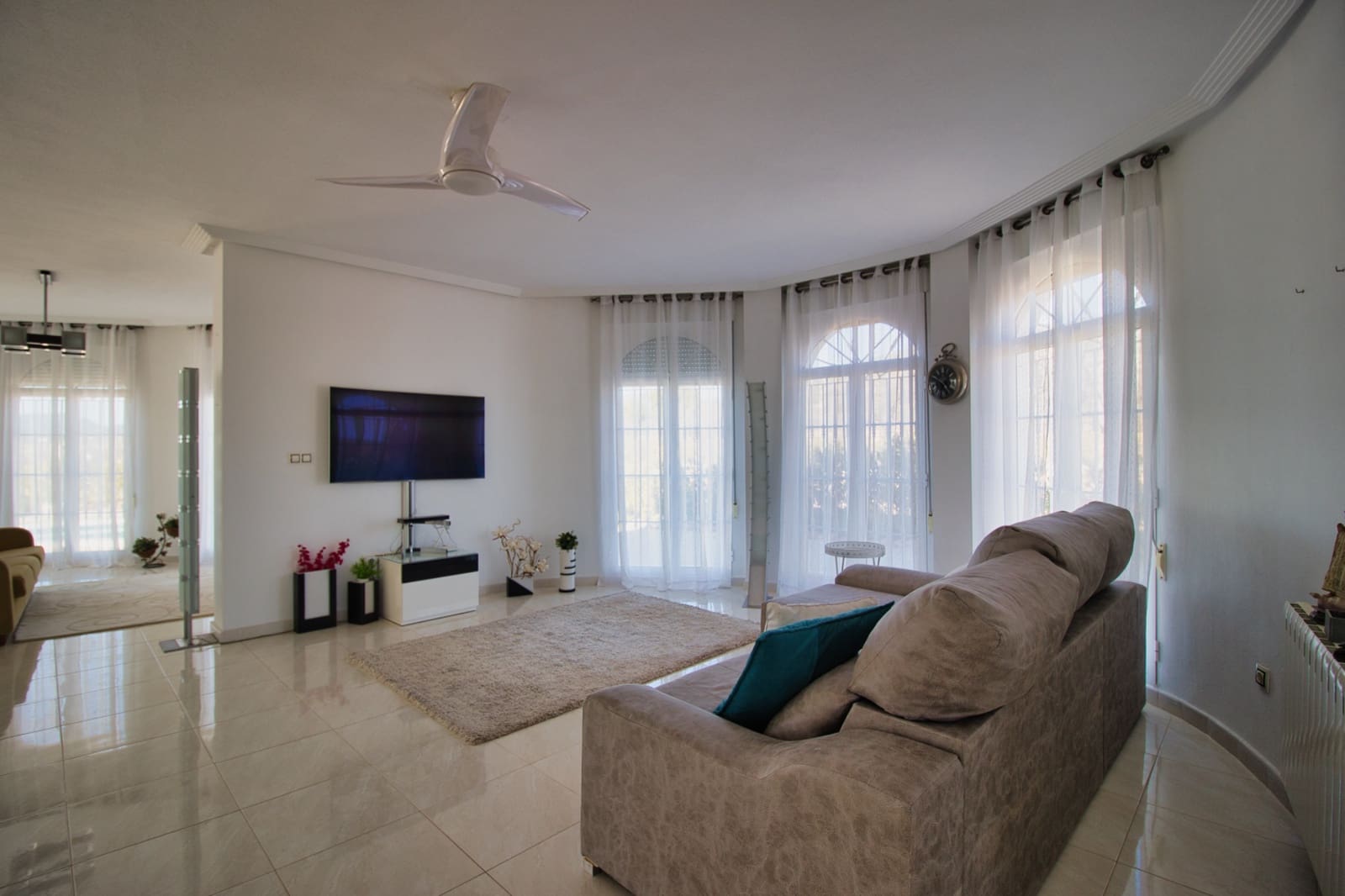 4 quarto Quinta/Casa Rural para venda em Pinoso com piscina garagem - 475 000 € (Ref: 9414925)