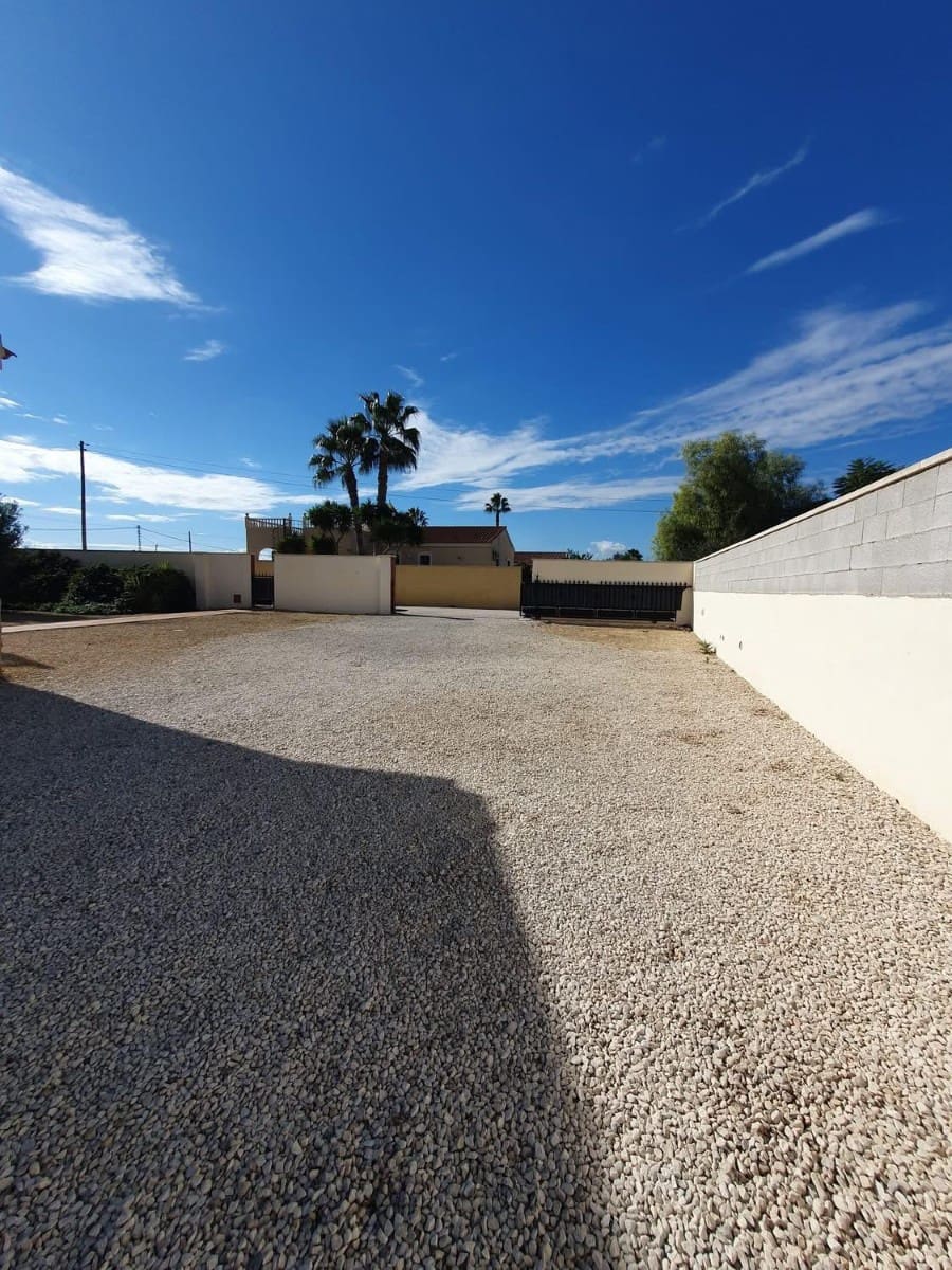 3 sovrum Finca/Hus på landet till salu i Alicante stad med pool garage - 285 000 € (Ref: 9417407)