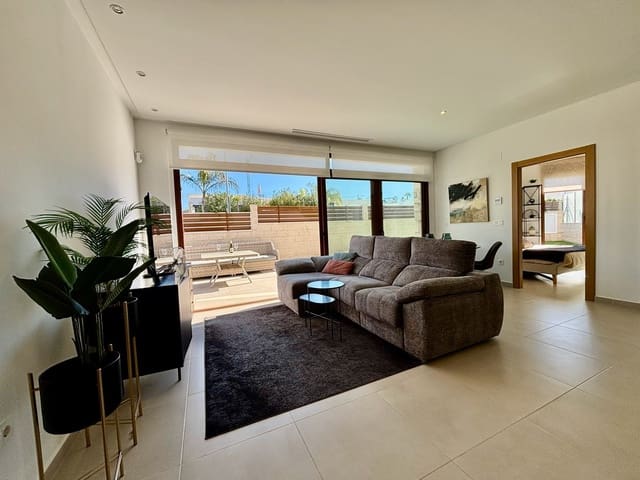 3 sovrum Villa till salu i Alicante stad med pool garage - 395 000 € (Ref: 9417409)