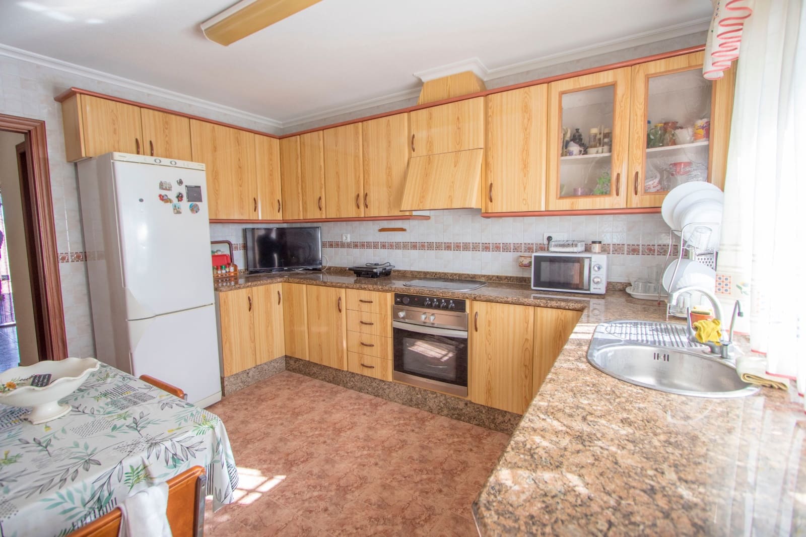 4 sypialnia Finka/Dom wiejski na sprzedaż w Miasto Alicante / Alacant z basenem - 450 000 € (Ref: 9417711)