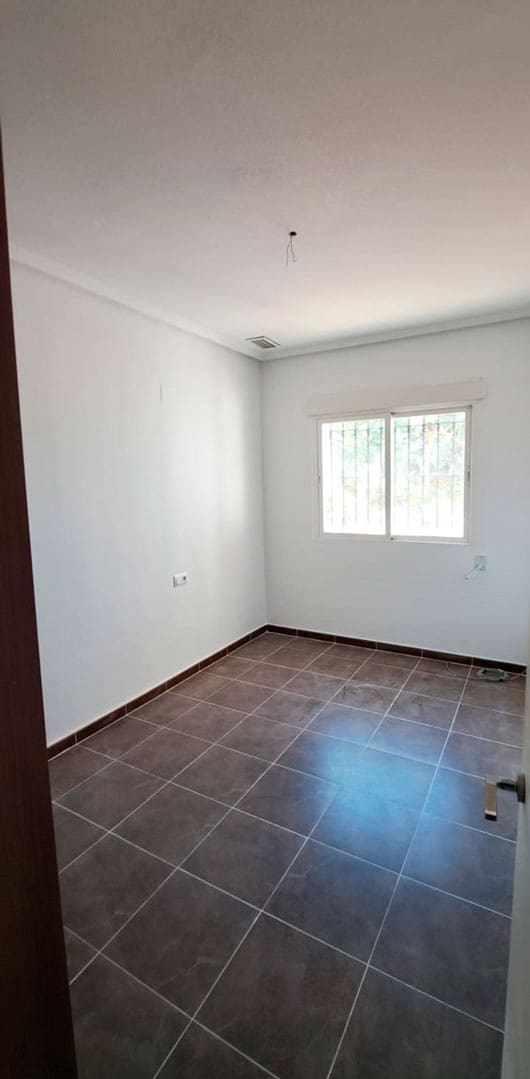 3 soveværelse Finca/Landehus til salg i Catral med garage - € 385.000 (Ref: 9426351)