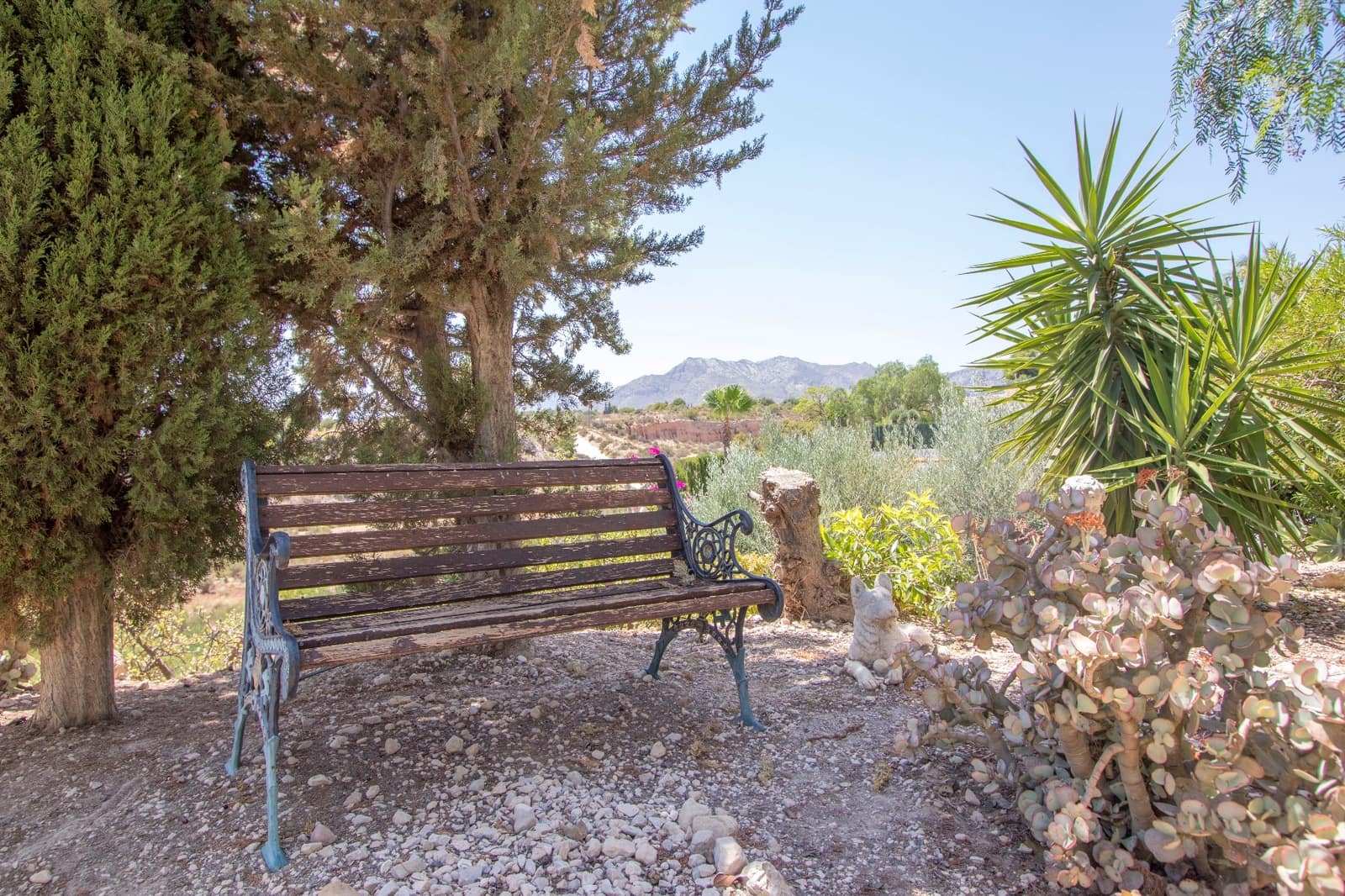 4 soveværelse Finca/Landehus til salg i Albatera med swimmingpool garage - € 415.000 (Ref: 9426355)