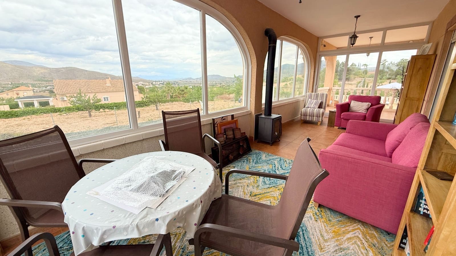 5 makuuhuone Huvila myytävänä paikassa Hondon de los Frailes mukana uima-altaan 
autotalli - 440 000 € (Ref: 9428130)