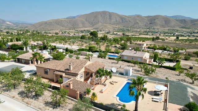 5 bedroom Villa for sale in Hondón de los Frailes with pool garage - € 440,000 (Ref: 9428130)