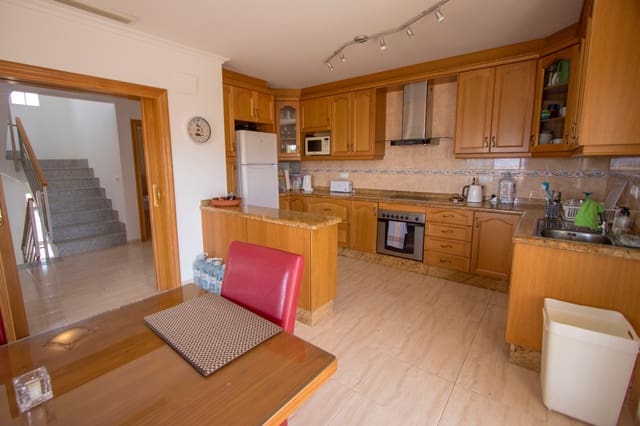 5 soverom Finca/Herregård til salgs i Albatera med svømmebasseng - € 399 000 (Ref: 9432422)