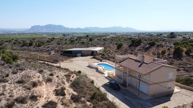 5 slaapkamer Bedrijf te koop in Alicante stad met zwembad - € 399.000 (Ref: 9432423)