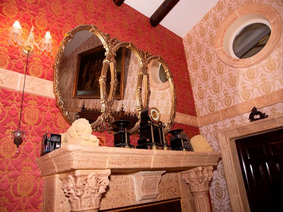 6 sypialnia Finka/Dom wiejski na sprzedaż w Miasto Alicante / Alacant z basenem garażem - 699 950 € (Ref: 9434568)