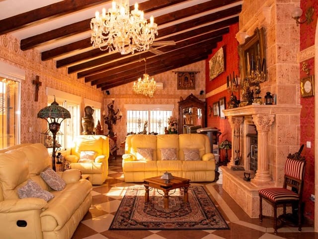 6 slaapkamer Finca/Landhuis te koop in Alicante stad met zwembad garage - € 699.950 (Ref: 9434568)