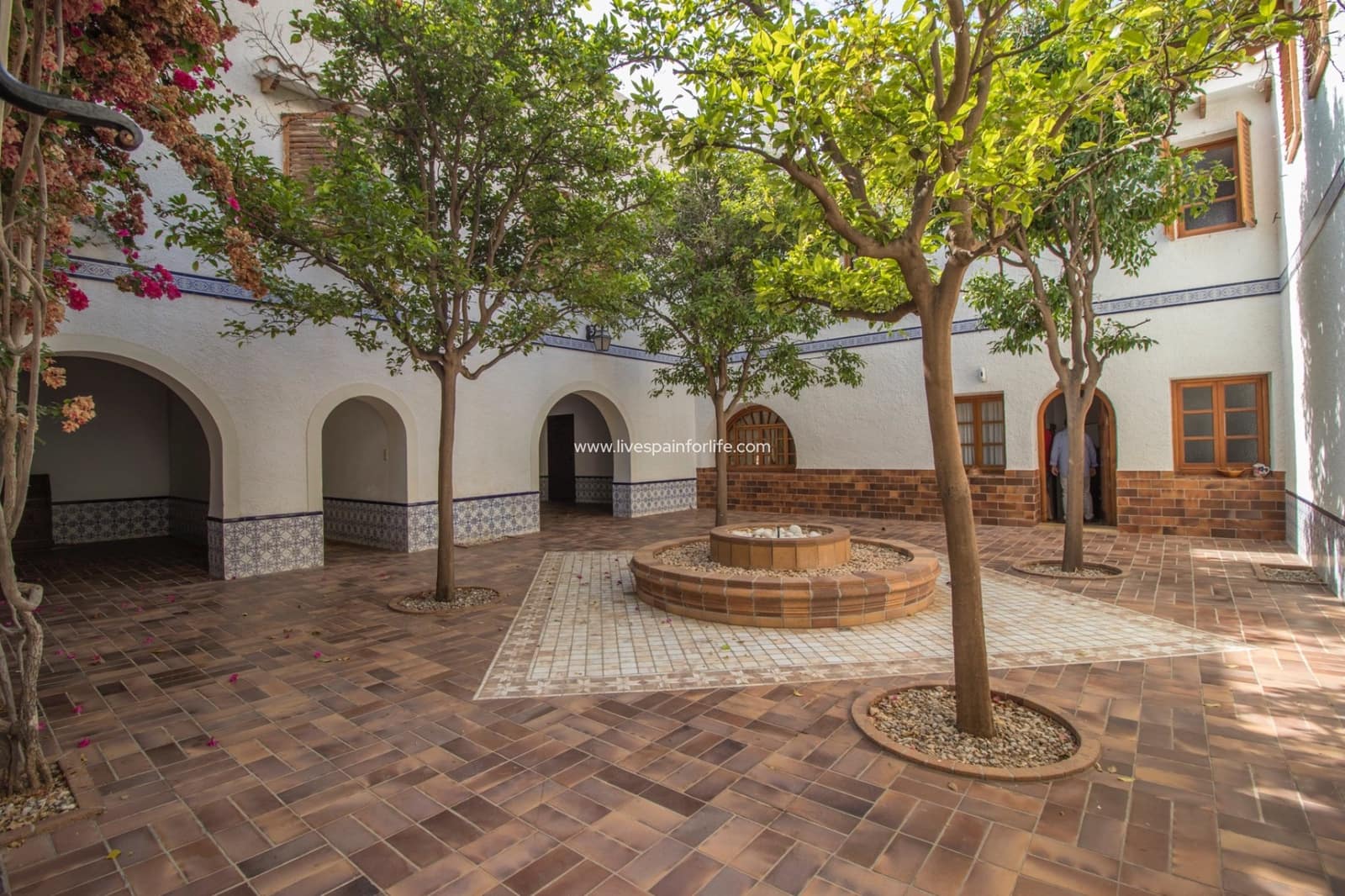 8 soverom Finca/Herregård til salgs i Alicante by med svømmebasseng garasje - € 6 000 000 (Ref: 9434569)