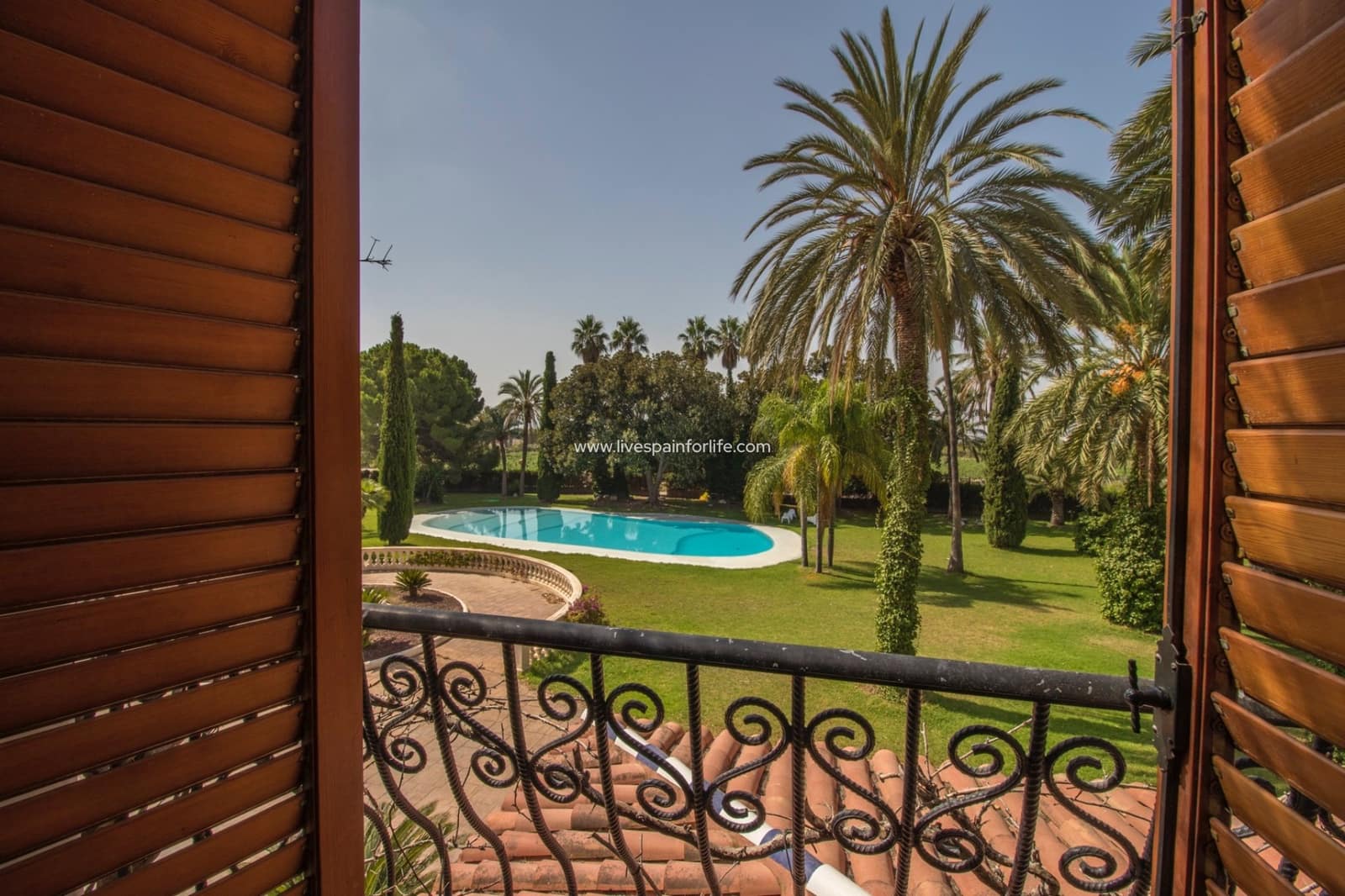 8 bedroom Finca/Country House for sale in Novelda with pool garage - € 6,000,000 (Ref: 9434570)