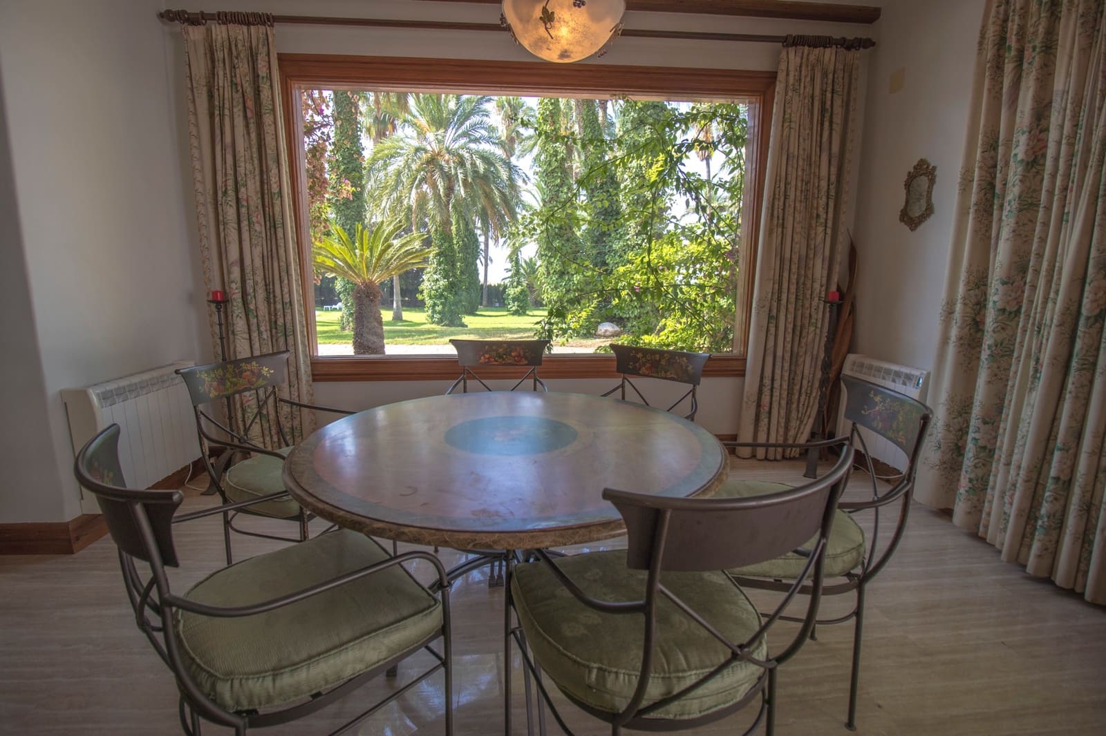 8 bedroom Business for sale in Novelda with pool garage - € 6,000,000 (Ref: 9434571)