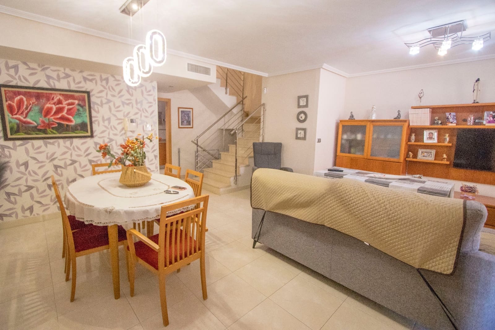 4 sovrum Hus till salu i Albatera med garage - 290 000 € (Ref: 9434573)