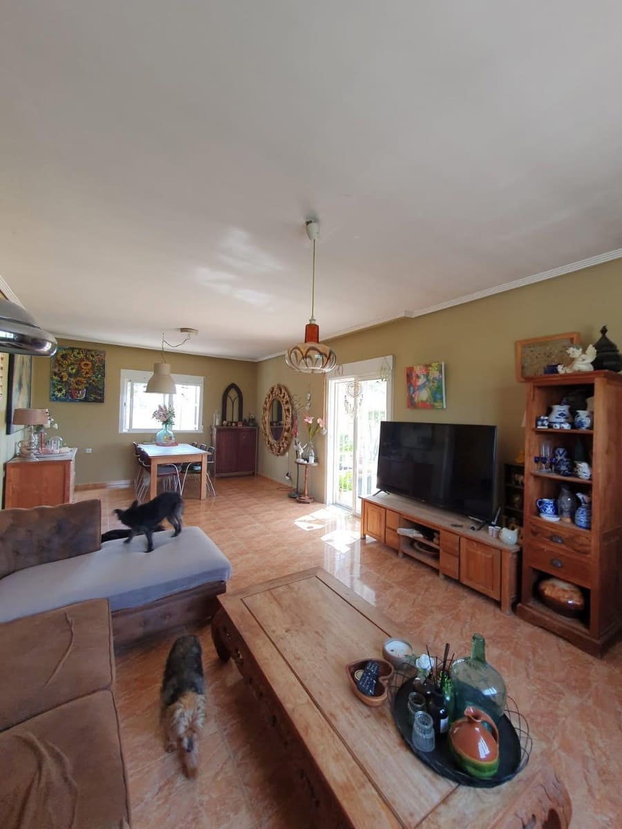 3 sovrum Finca/Hus på landet till salu i Catral - 255 000 € (Ref: 9434574)