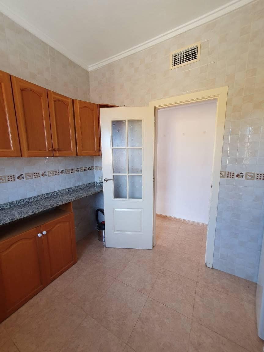 3 sypialnia Finka/Dom wiejski na sprzedaż w Catral z basenem garażem - 285 000 € (Ref: 9434575)