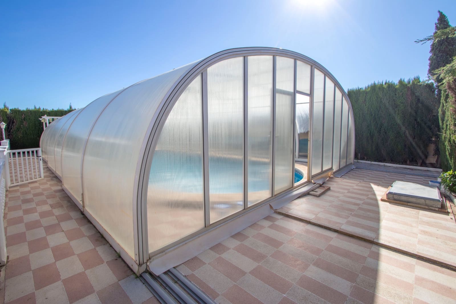 4 soveværelse Finca/Landehus til salg i Albatera med swimmingpool - € 450.000 (Ref: 9434576)