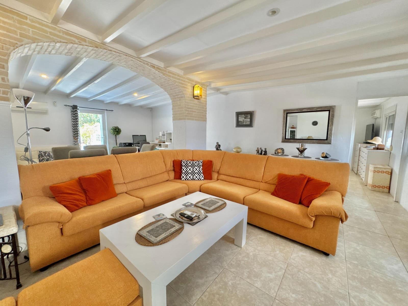 7 sypialnia Finka/Dom wiejski na sprzedaż w Dolores z basenem garażem - 649 000 € (Ref: 9436152)