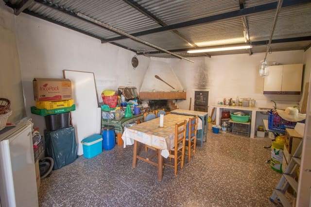 3 slaapkamer Finca/Landhuis te koop in Albatera met zwembad garage - € 260.000 (Ref: 9436157)