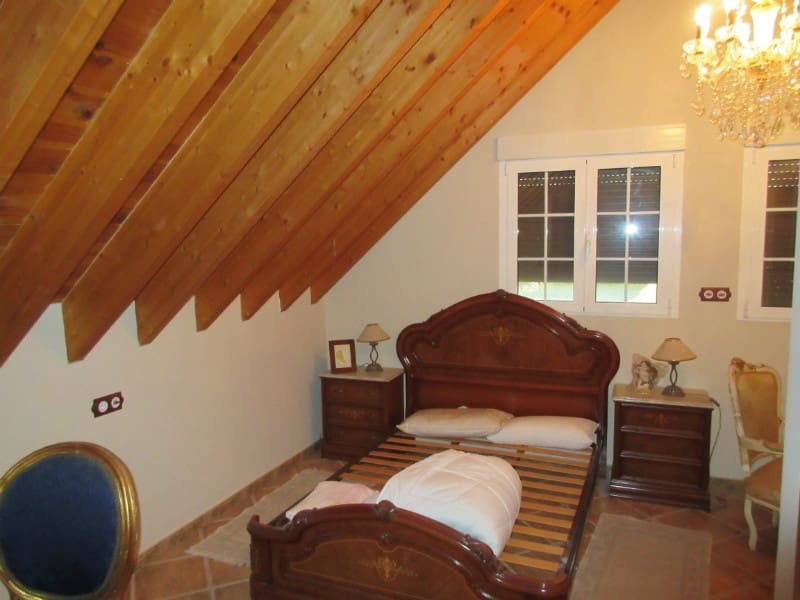 16 bedroom Finca/Country House for sale in Albatera with pool garage - € 1,050,000 (Ref: 9436159)