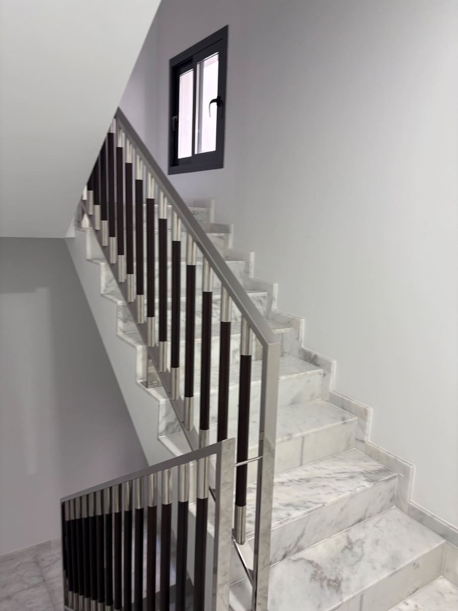 3 bedroom Apartment for sale in Guardamar del Segura with garage - € 360,000 (Ref: 9436160)