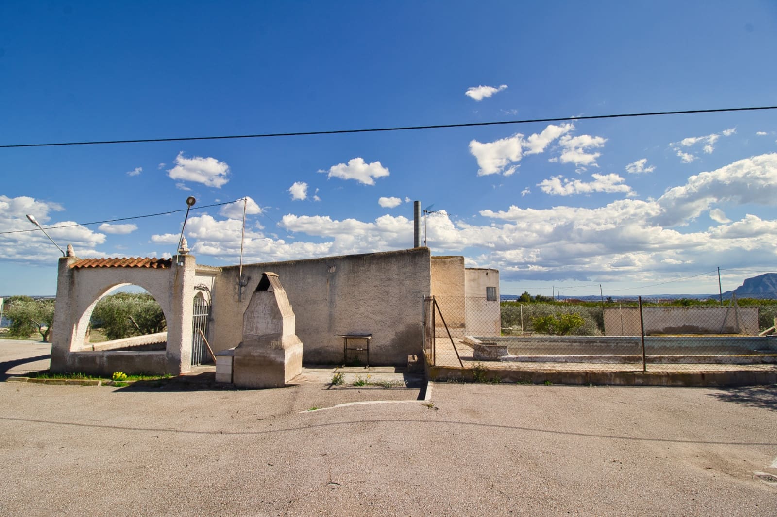 1 bedroom Finca/Country House for sale in Albatera with pool garage - € 140,000 (Ref: 9436170)