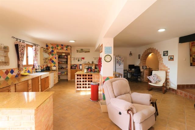 4 sypialnia Finka/Dom wiejski na sprzedaż w Barinas, Abanilla z garażem - 350 000 € (Ref: 9436172)