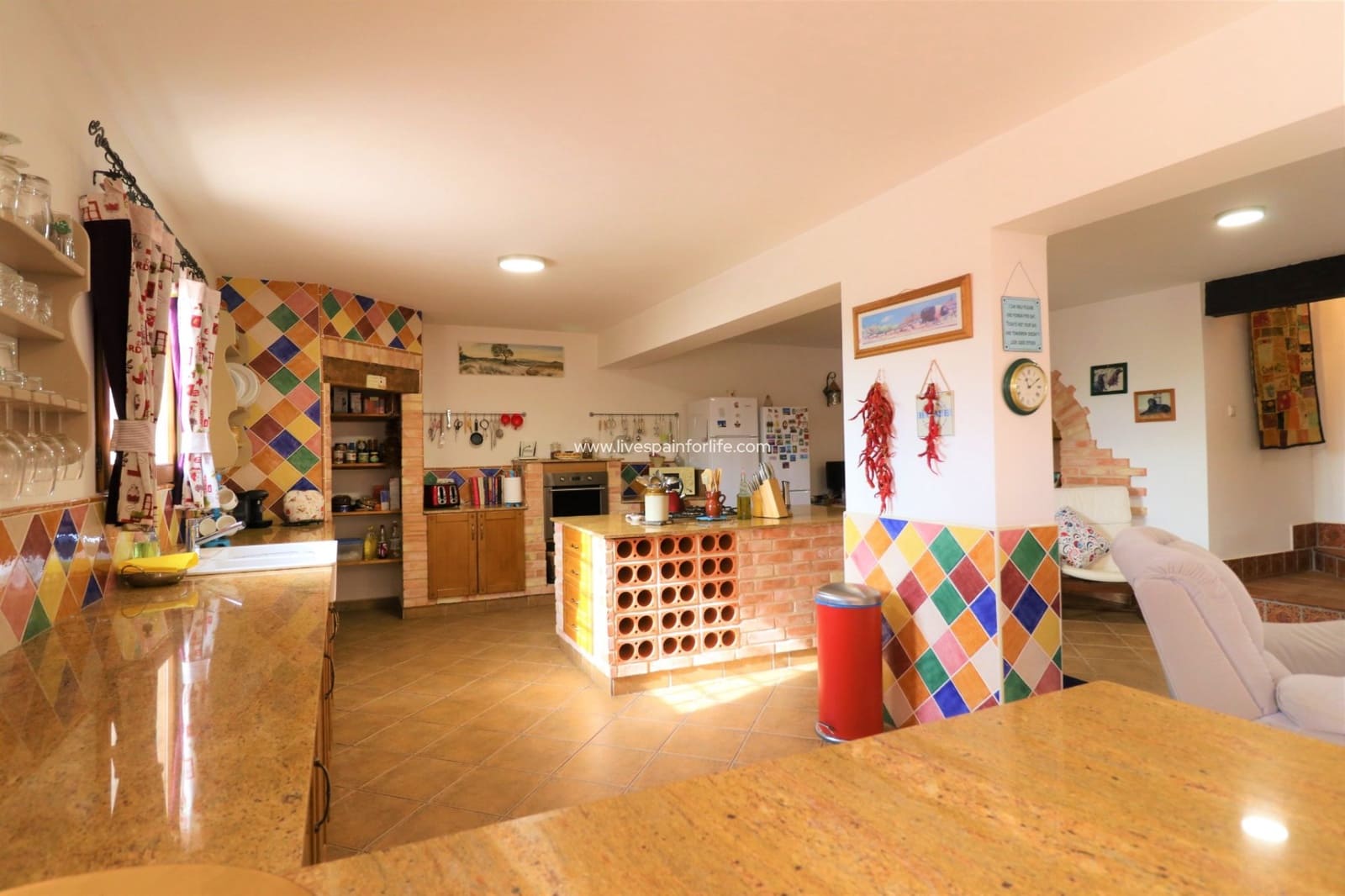 4 soveværelse Finca/Landehus til salg i Barinas med garage - € 350.000 (Ref: 9436172)