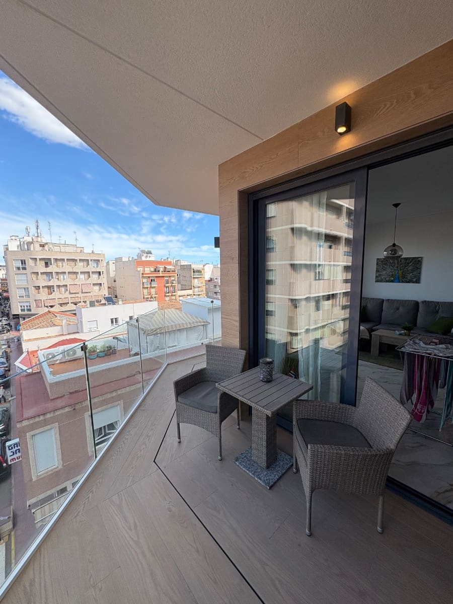 3 Zimmer Apartment zu verkaufen in Guardamar del Segura mit Garage - 360.000 € (Ref: 9453502)