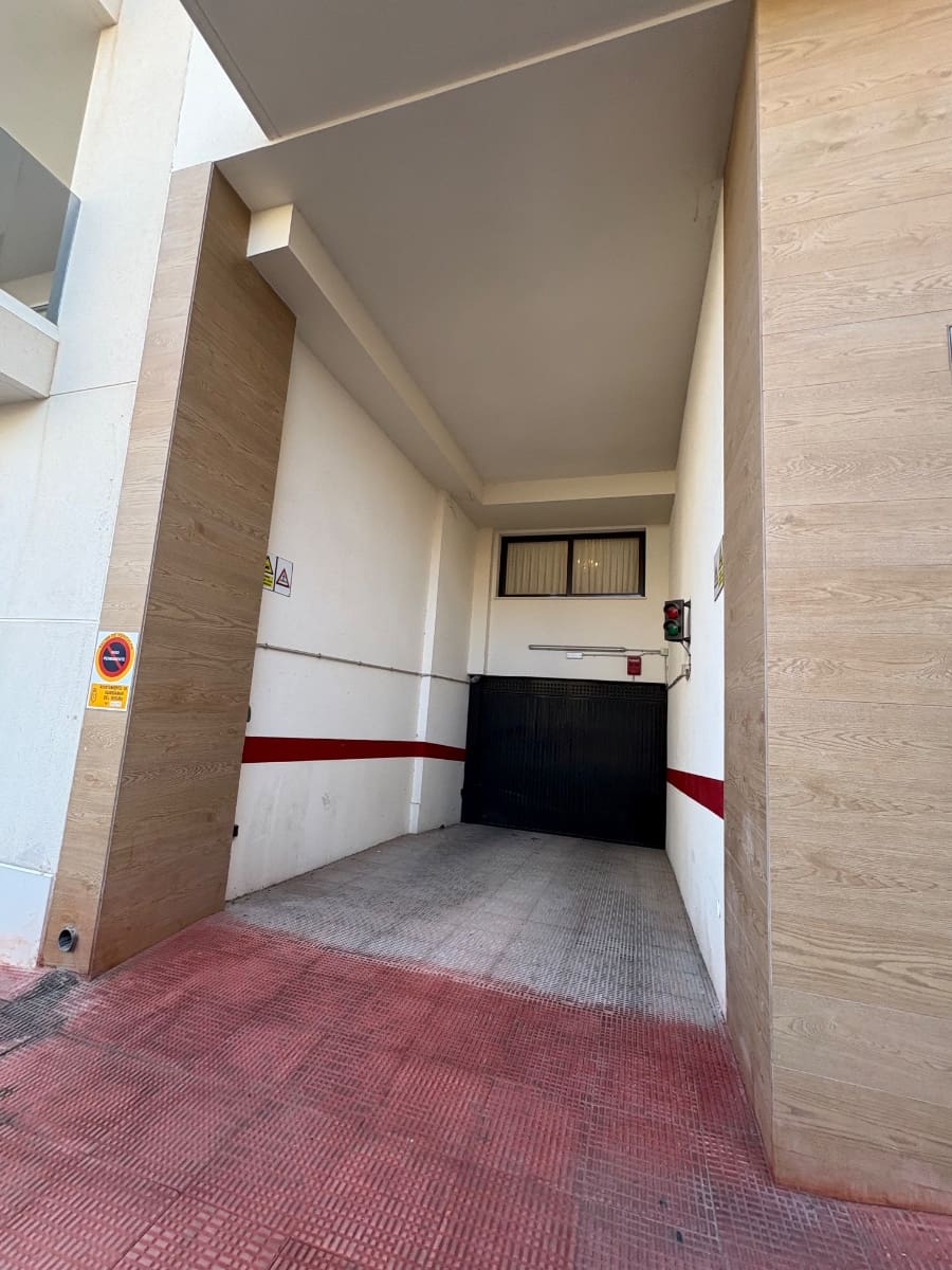 3 Zimmer Apartment zu verkaufen in Guardamar del Segura mit Garage - 360.000 € (Ref: 9453502)