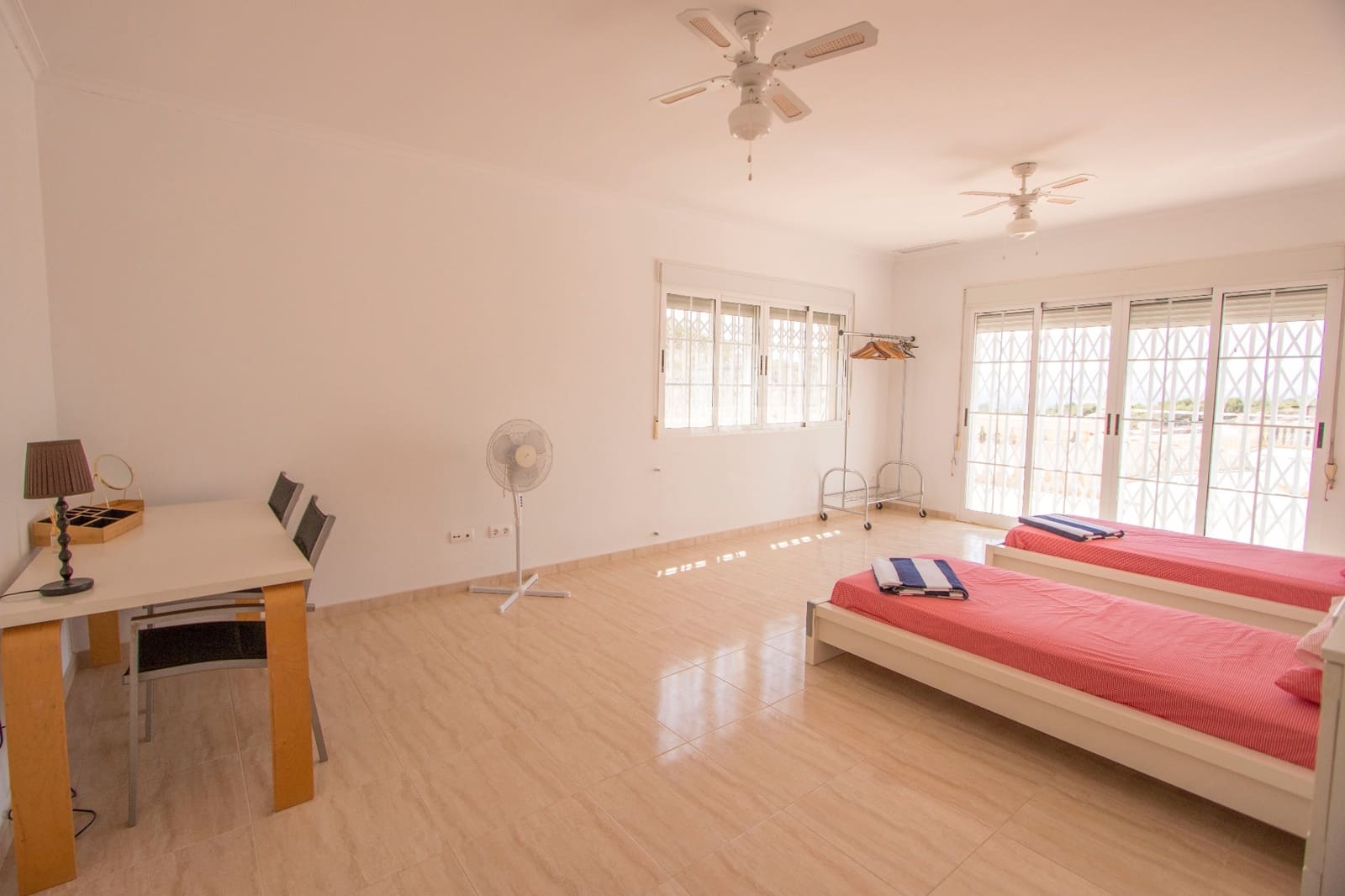 Finca/Casa Rural de 5 habitaciones en Albatera en venta con piscina - 399.000 € (Ref: 9454705)