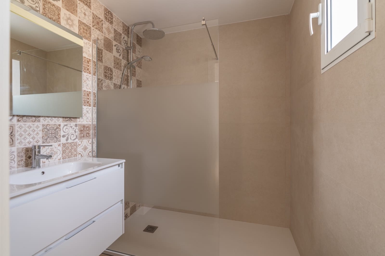 3 bedroom Finca/Country House for sale in Crevillente / Crevillent - € 249,000 (Ref: 9469974)