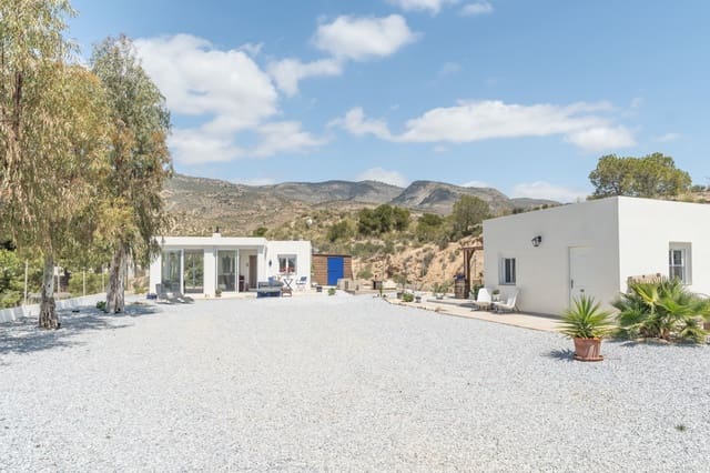 3 bedroom Finca/Country House for sale in Crevillente / Crevillent - € 249,000 (Ref: 9469974)