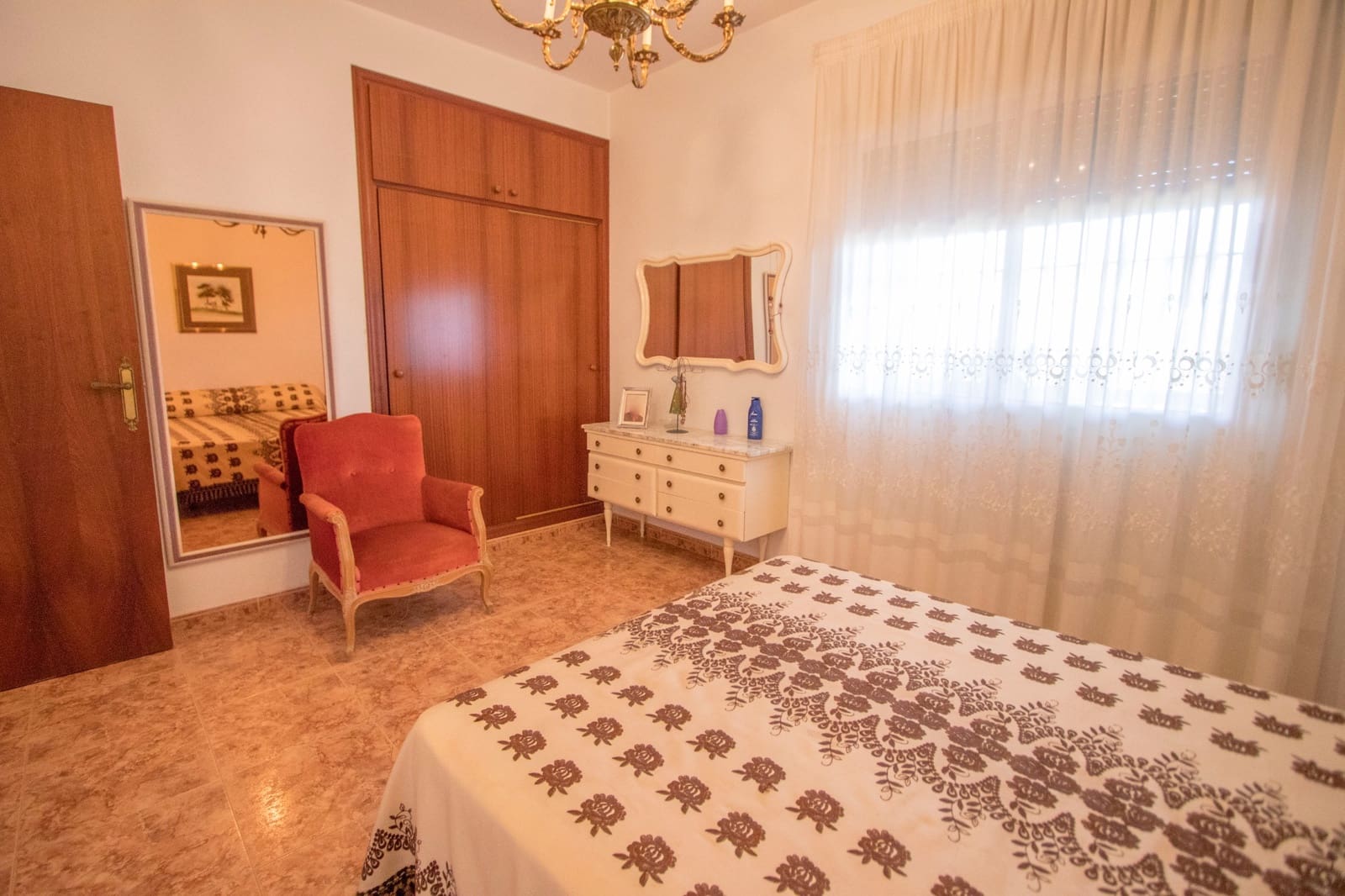 4 sypialnia Finka/Dom wiejski na sprzedaż w Miasto Alicante / Alacant z basenem - 450 000 € (Ref: 9479315)