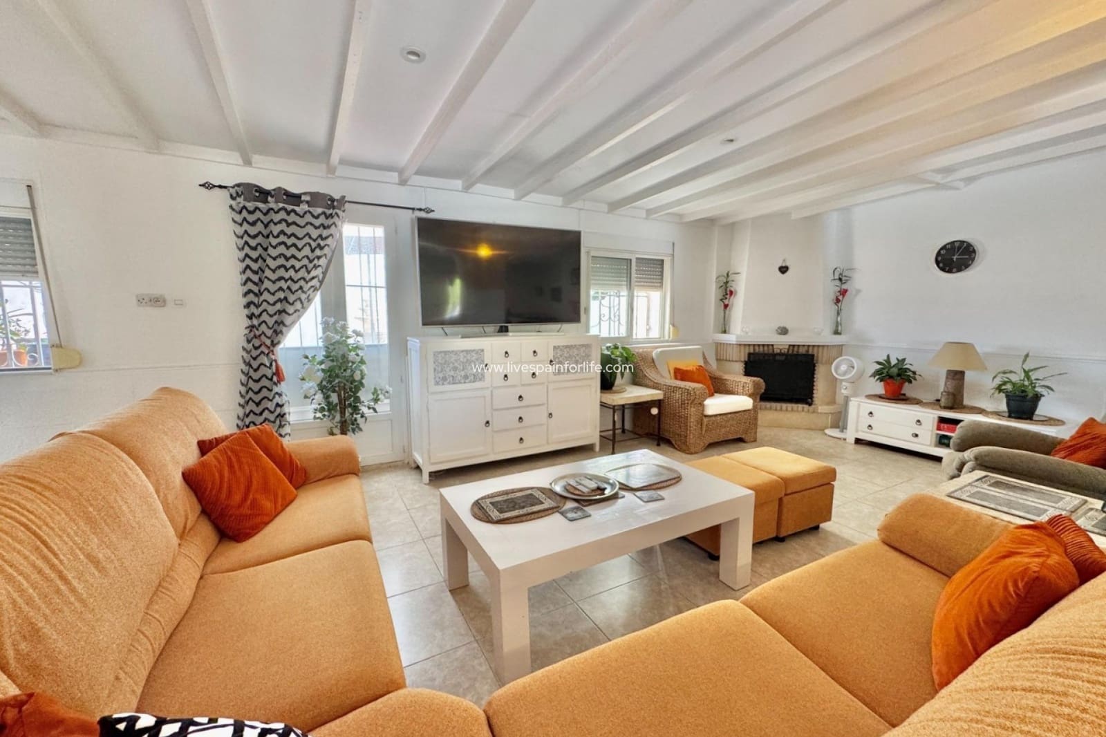 7 sypialnia Finka/Dom wiejski na sprzedaż w Dolores z basenem garażem - 649 000 € (Ref: 9480585)