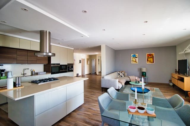 3 sovrum Finca/Hus på landet till salu i Alicante stad med pool garage - 379 995 € (Ref: 9480590)