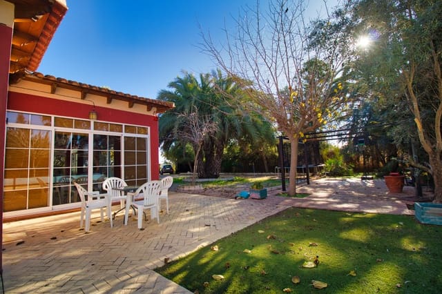 3 slaapkamer Finca/Landhuis te koop in Callosa de Segura met zwembad - € 480.000 (Ref: 9481407)