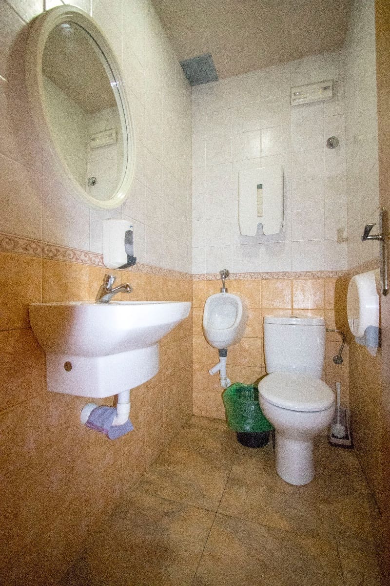 1 bedroom Commercial for sale in Albatera with garage - € 225,000 (Ref: 9488857)