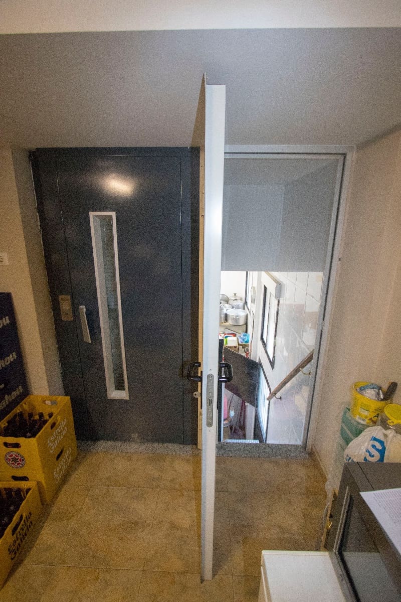 1 bedroom Commercial for sale in Albatera with garage - € 225,000 (Ref: 9488857)