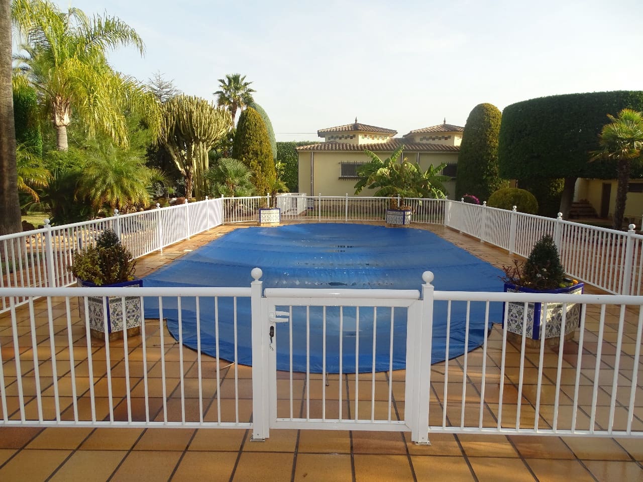 7 soveværelse Finca/Landehus til salg i Santa Pola med swimmingpool garage - € 2.100.000 (Ref: 9489764)