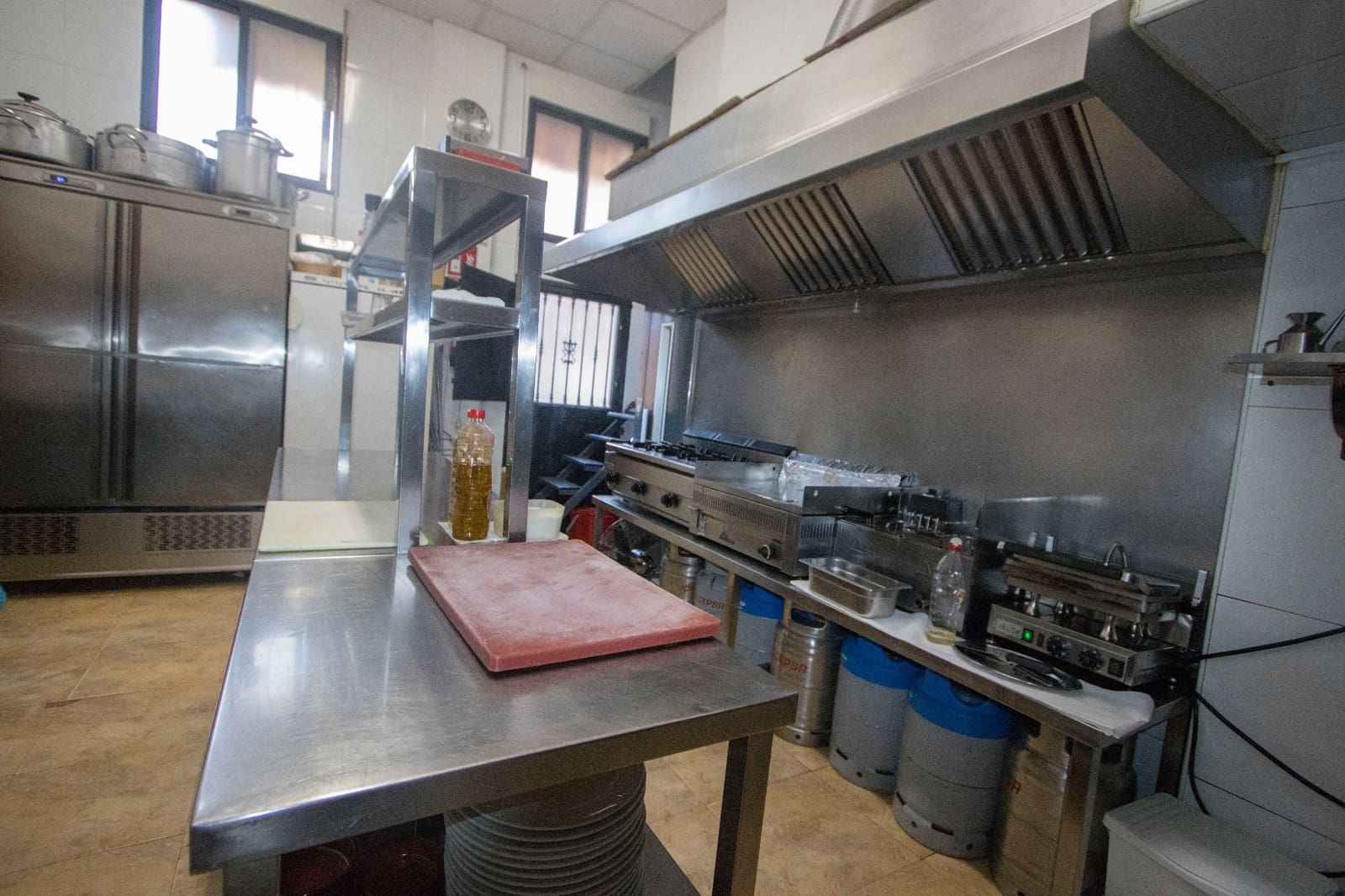 1 bedroom Commercial for sale in Albatera with garage - € 225,000 (Ref: 9489766)