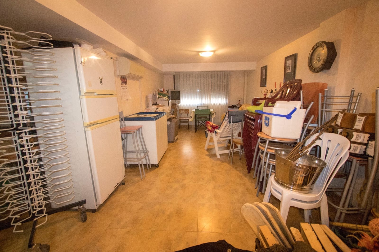 1 bedroom Commercial for sale in Albatera with garage - € 225,000 (Ref: 9489766)