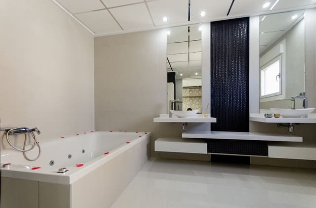 3 chambre Villa/Maison à vendre à Ciudad Quesada, Rojales avec piscine - 650 000 € (Ref: 9489768)