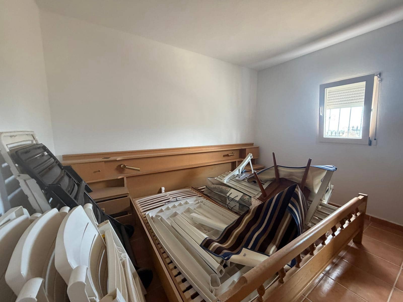 3 quarto Quinta/Casa Rural para venda em Alicante cidade com garagem - 160 000 € (Ref: 9489956)