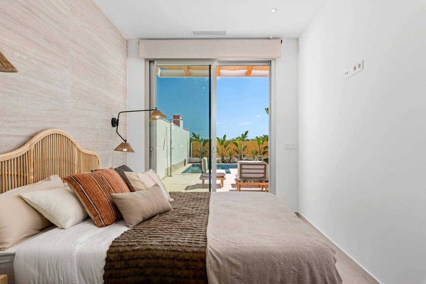 3 bedroom Villa for sale in Benijofar with pool garage - € 459,900 (Ref: 9492735)