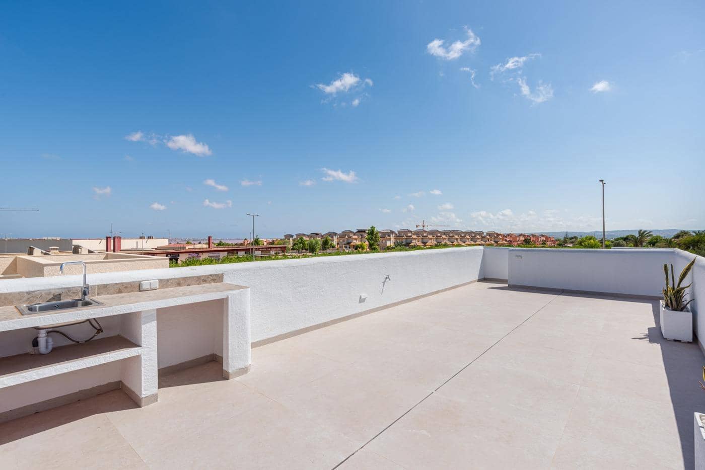 3 bedroom Villa for sale in Benijofar with pool garage - € 459,900 (Ref: 9492736)