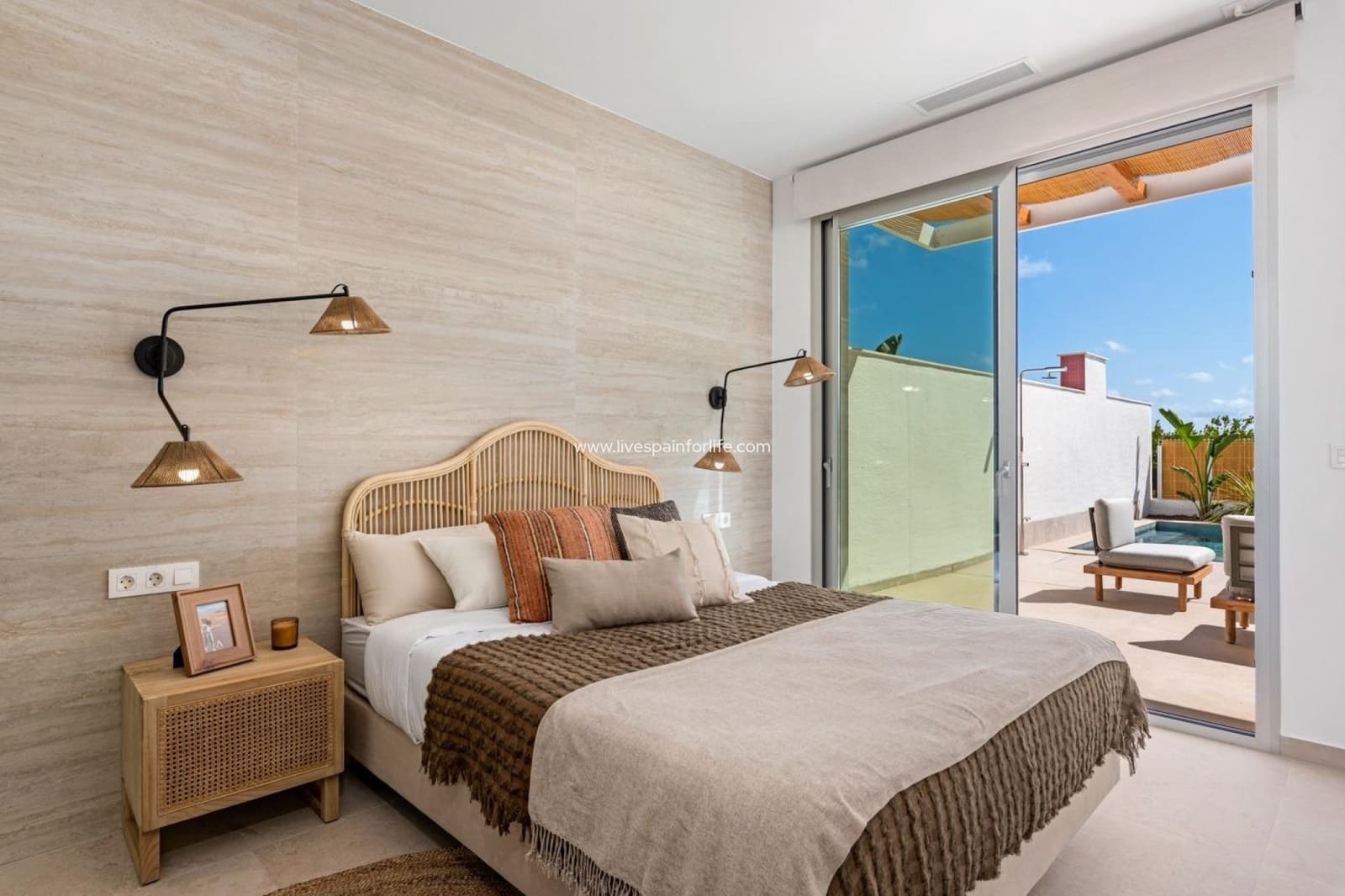 3 bedroom Villa for sale in Benijofar with pool garage - € 459,900 (Ref: 9492736)