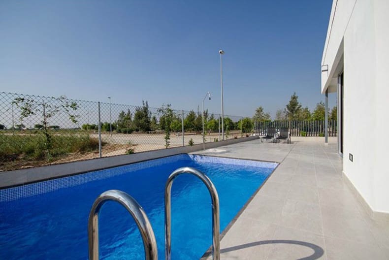 3 bedroom Villa for sale in Dolores with pool garage - € 349,000 (Ref: 9492738)