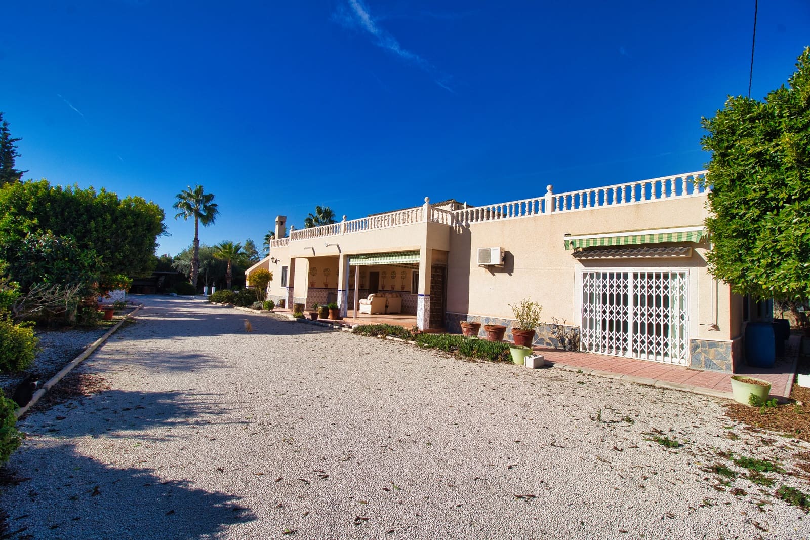 5 bedroom Finca/Country House for sale in Matola with pool garage - € 340,000 (Ref: 9499820)